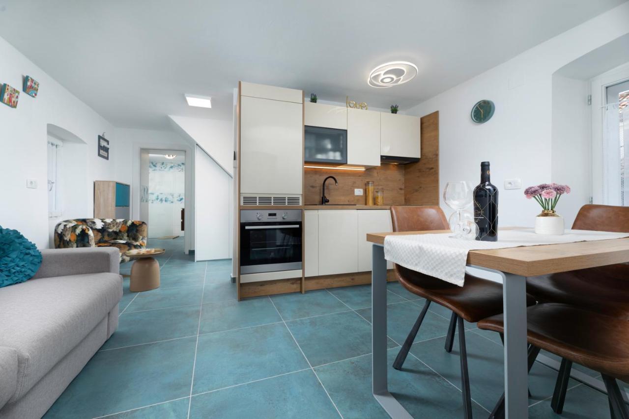 Studio, 70 Steps From The Beach Baska  Exterior photo